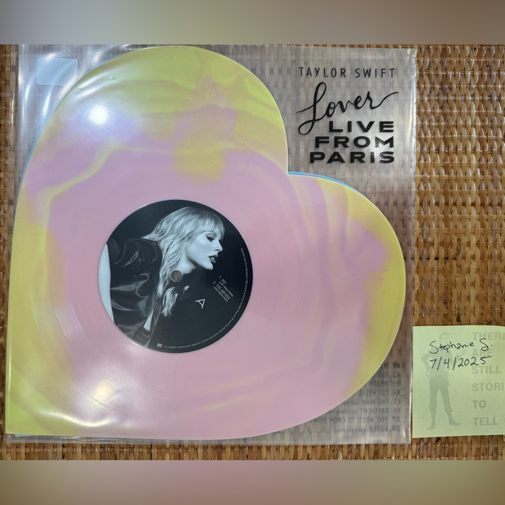 Taylor Swift Lover Live From Paris Heart Shaped Vinyl Marbled Blue Pink 2025 NEW